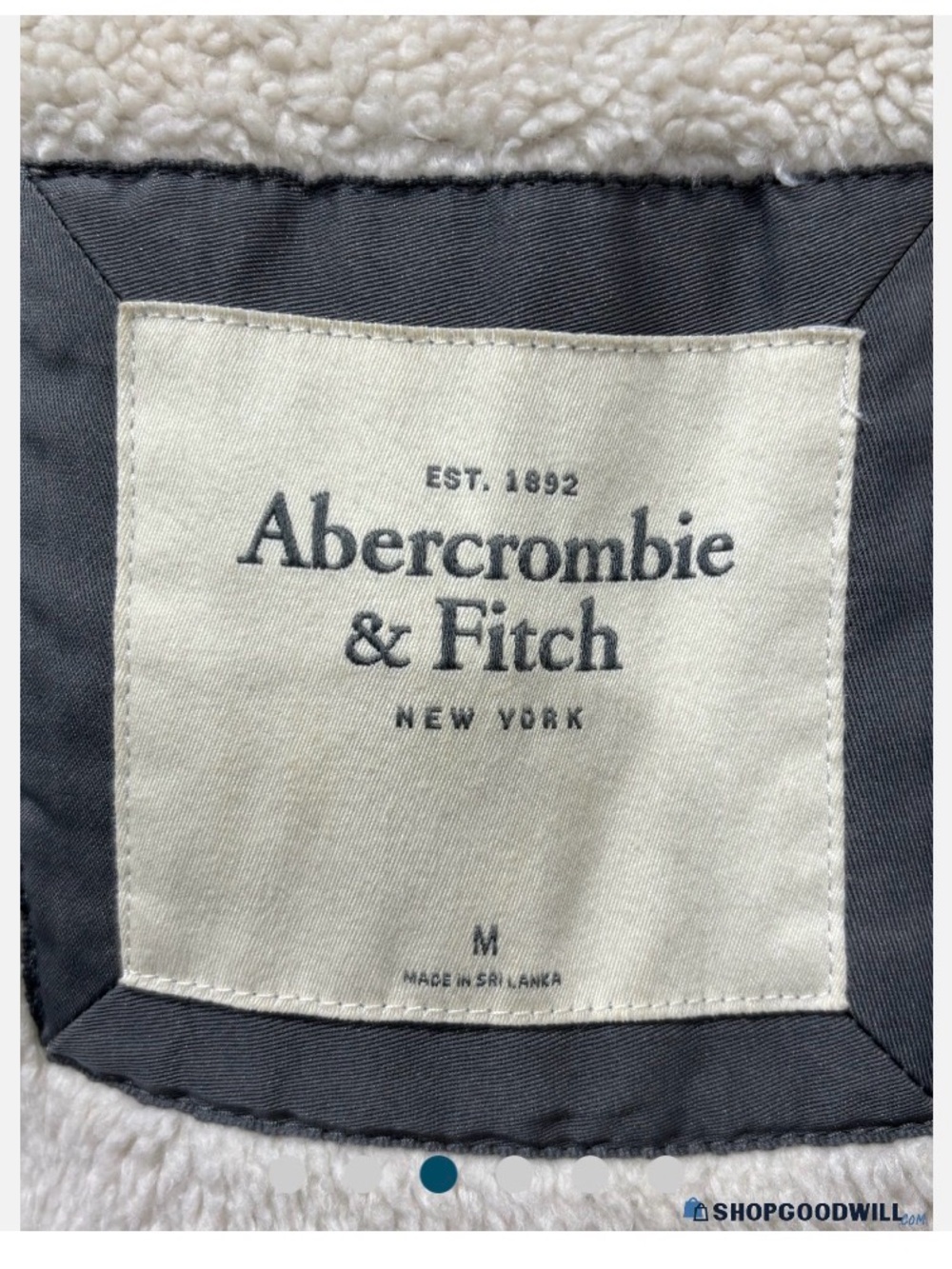 Abercrombie & Fitch Olive Green Utility Parka with Faux Fur removable Hood - Picture 5 of 11